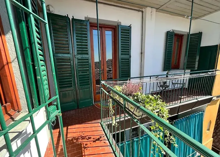 2-Bedroom Flat In The Heart Of Bergamo City Centre