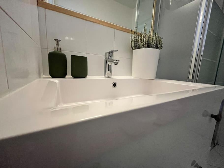 2-bedroom Flat In The Heart Of Centre